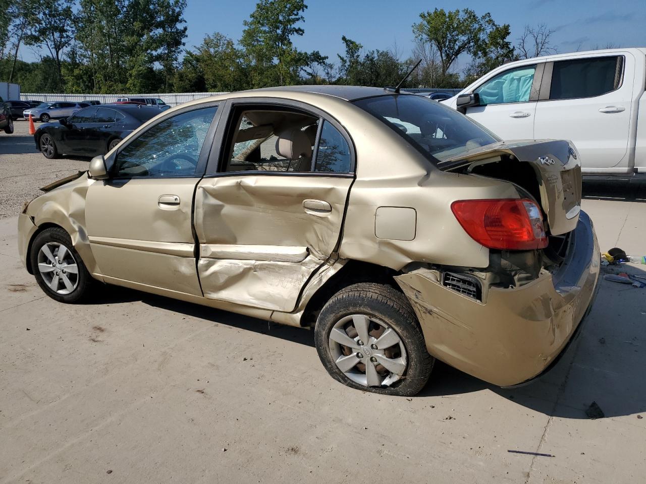 2011 KIA RIO