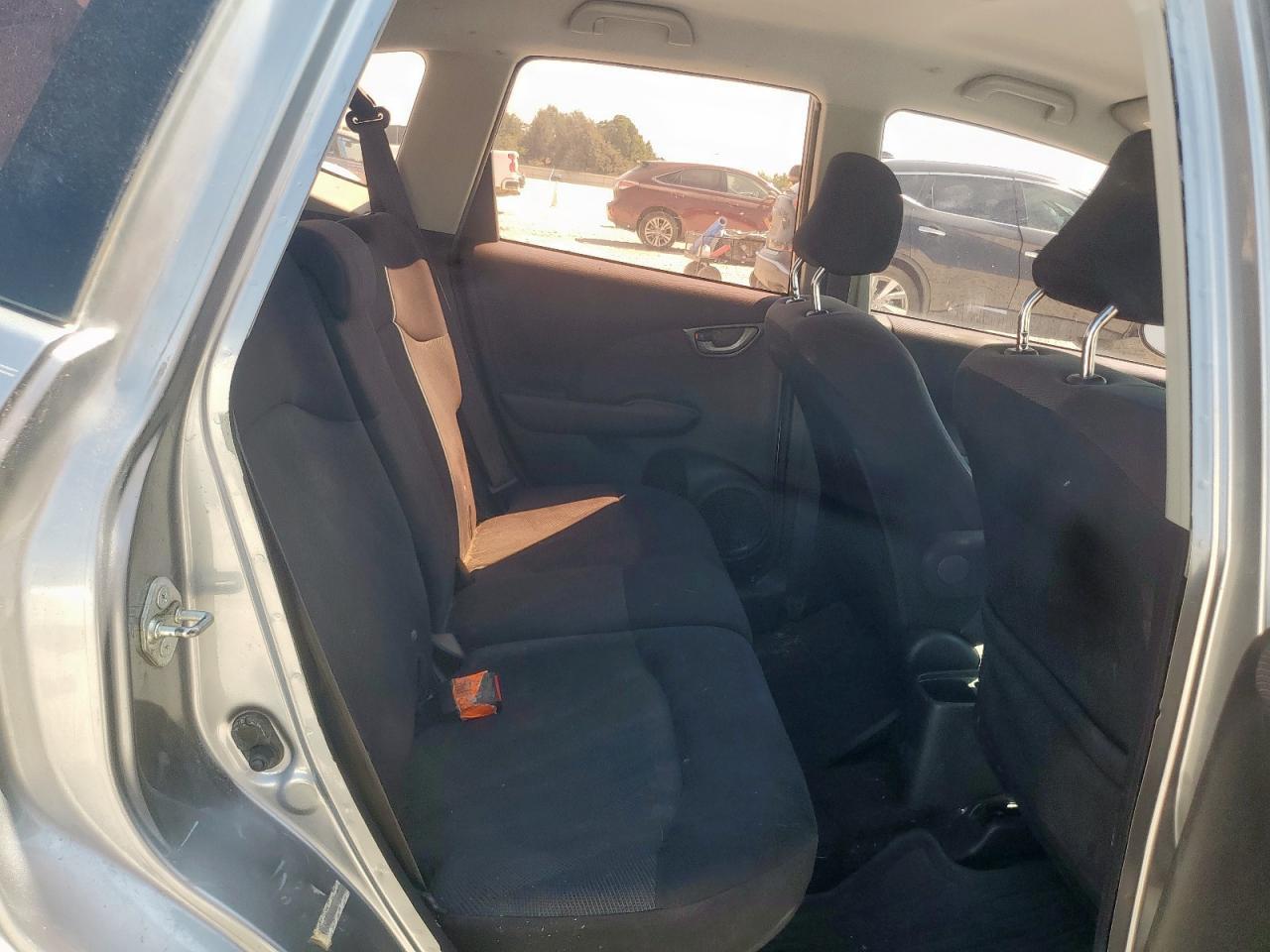 2010 HONDA FIT