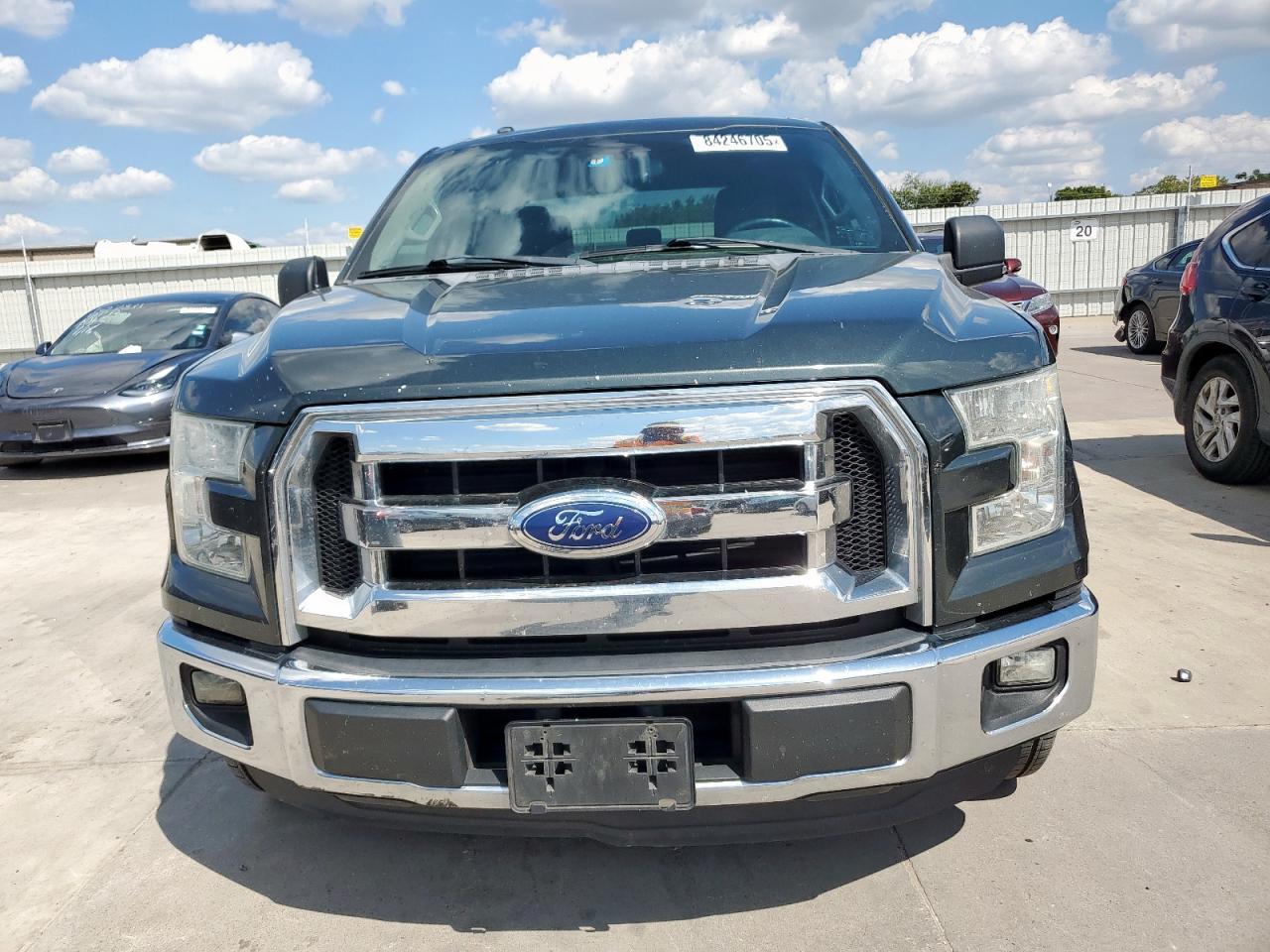 2015 FORD F-150