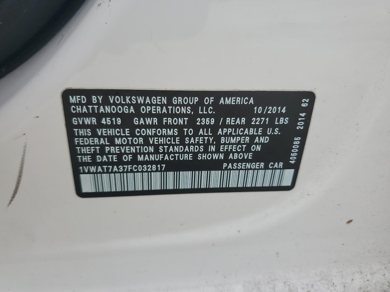 2015 VOLKSWAGEN Passat