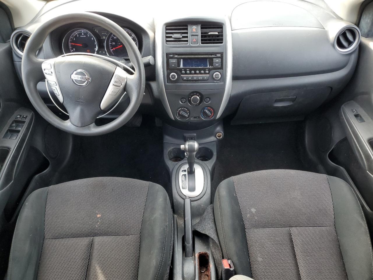 2017 NISSAN VERSA