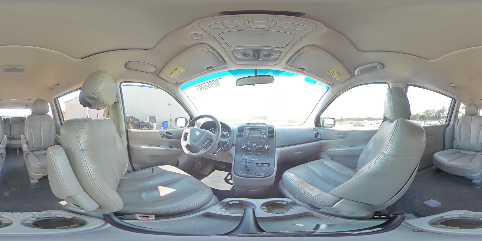 2012 KIA SEDONA