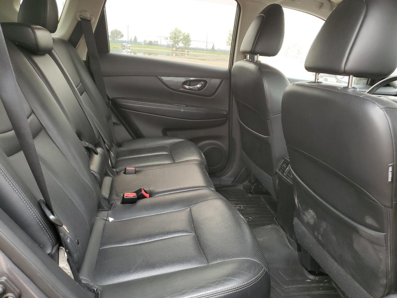 2014 NISSAN ROGUE