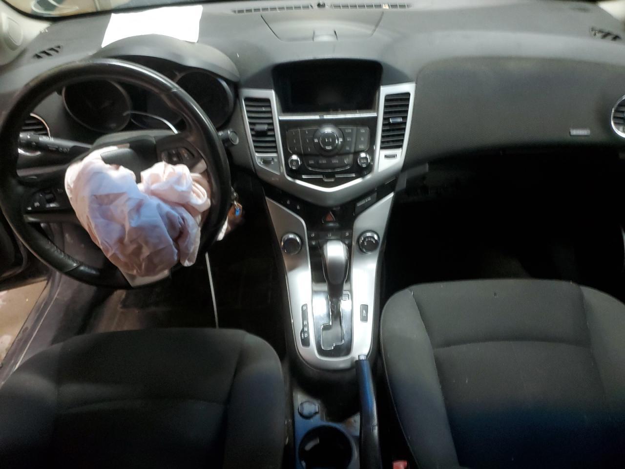 2011 CHEVROLET CRUZE