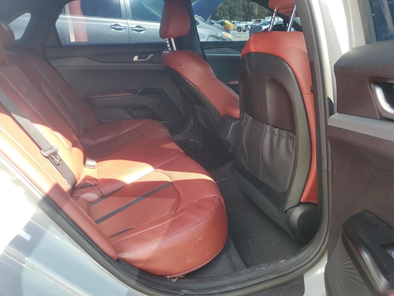 2024 KIA K5