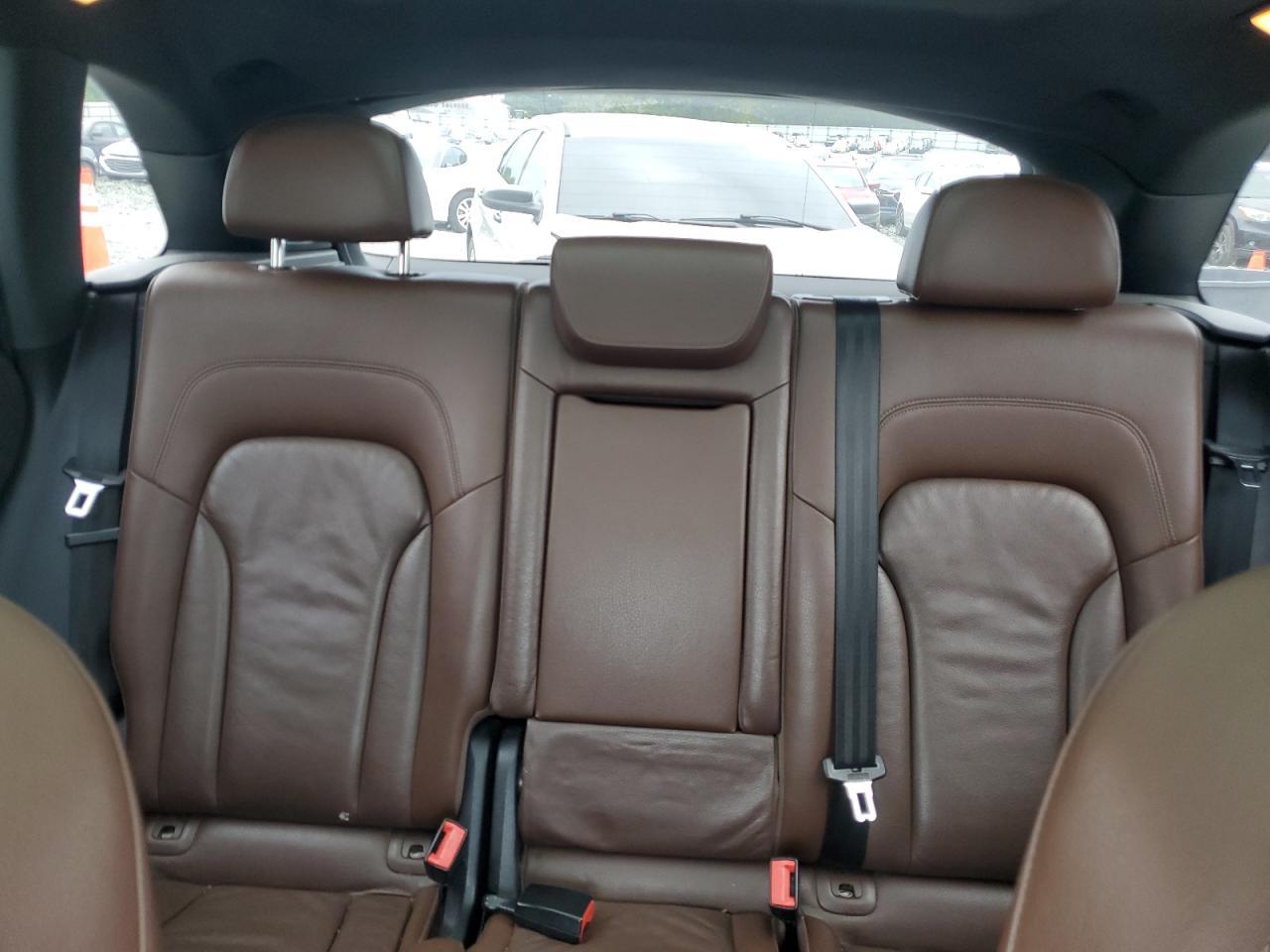 2013 AUDI Q5