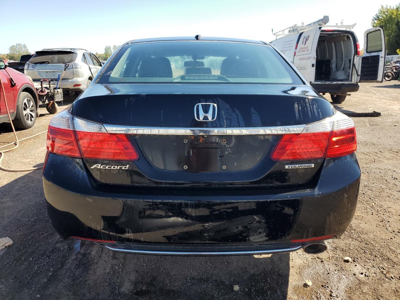 2015 HONDA ACCORD