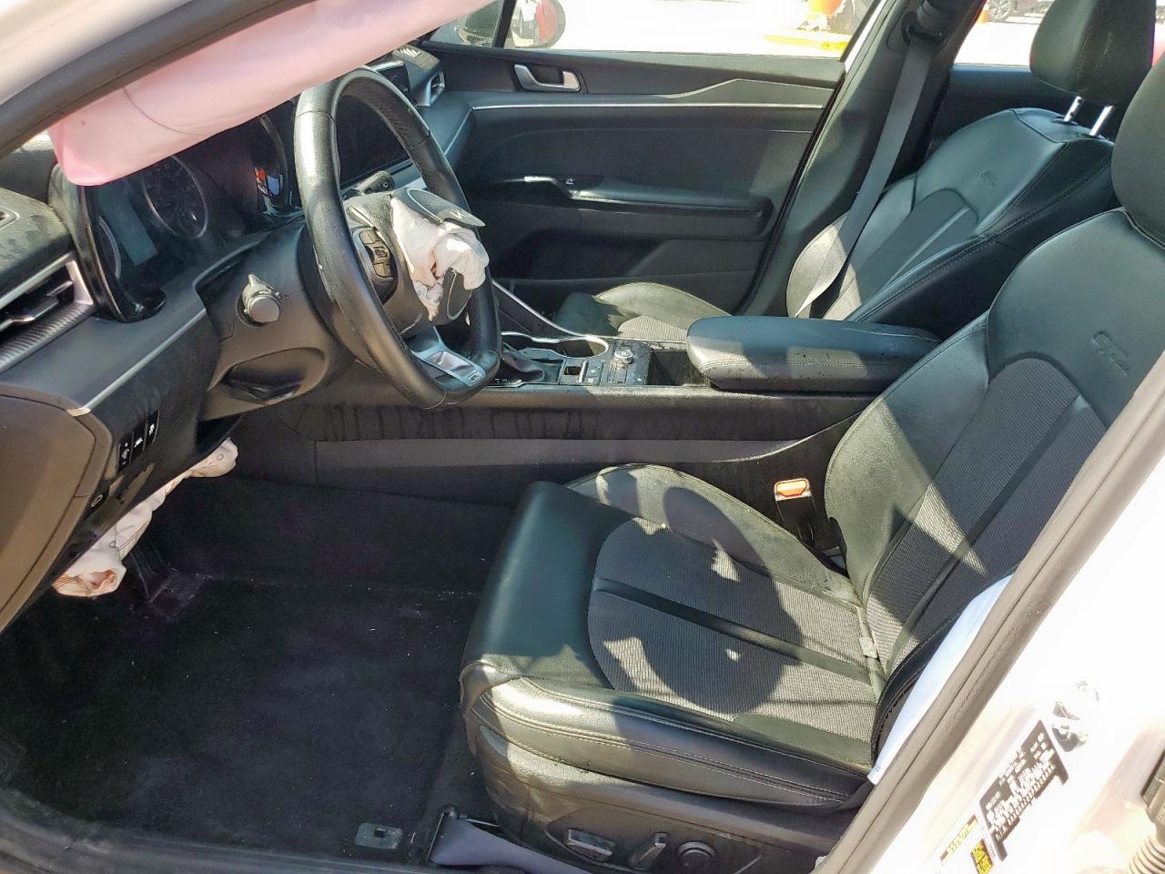 2023 KIA K5