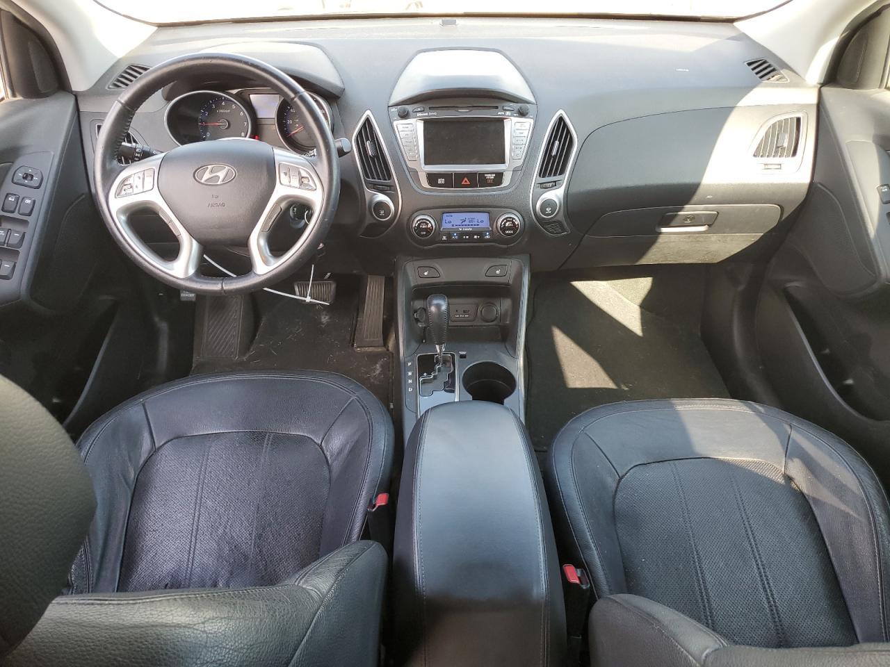 2012 HYUNDAI TUCSON