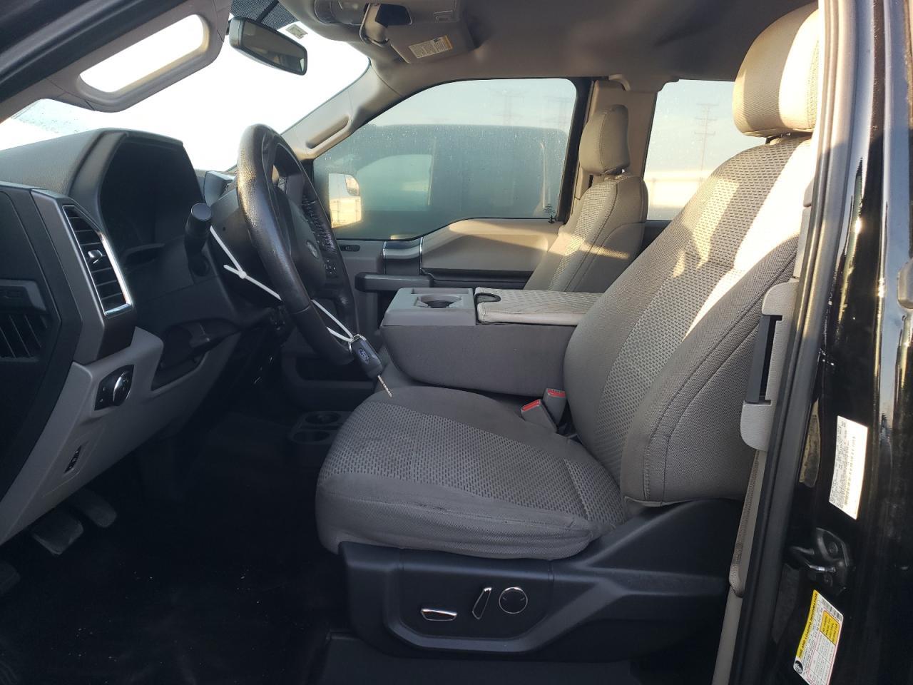 2016 FORD F-150