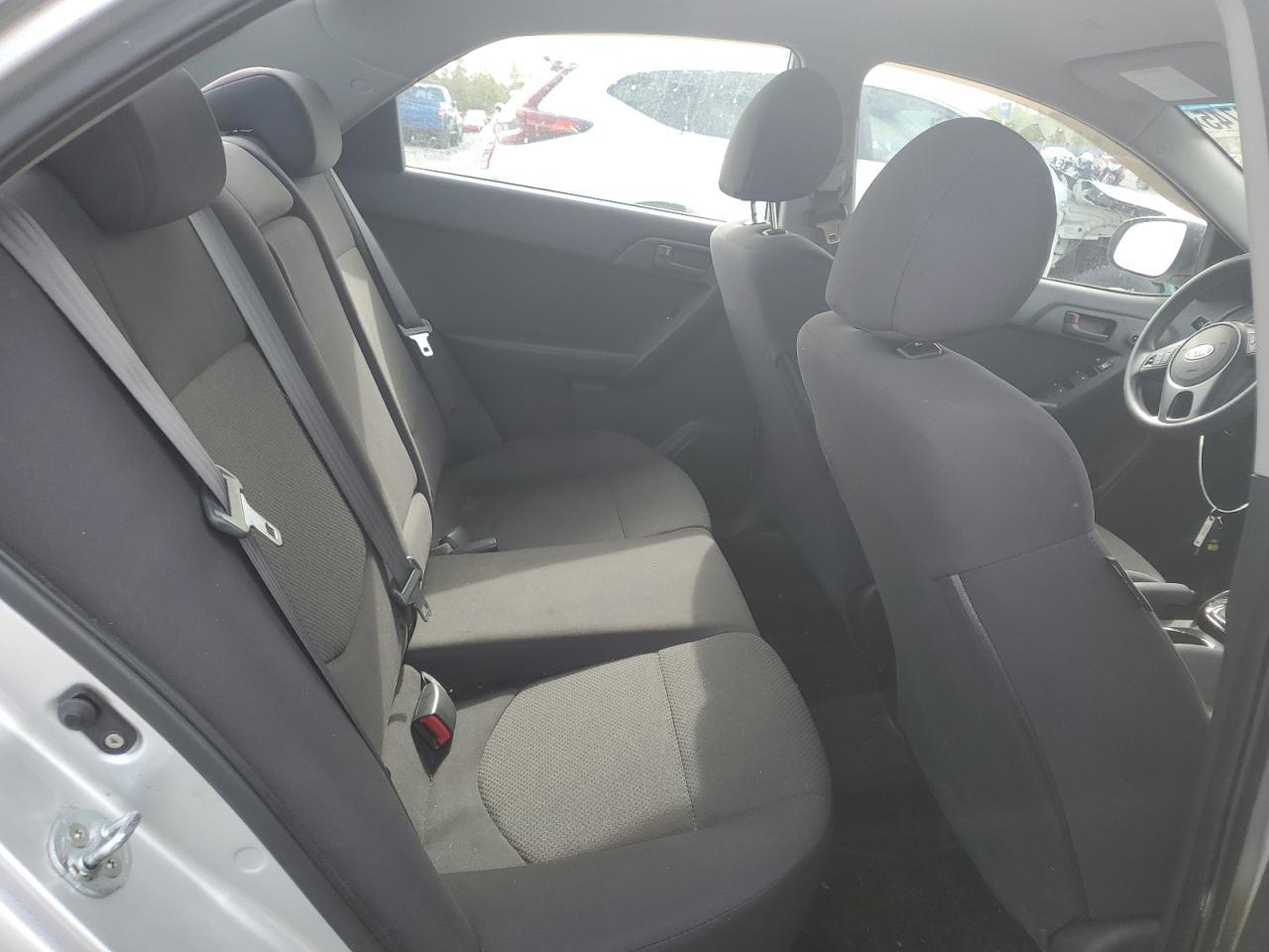 2013 KIA FORTE