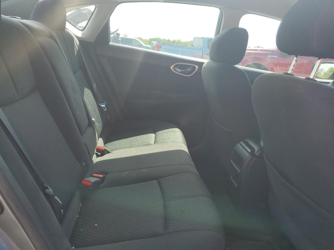 2015 NISSAN SENTRA