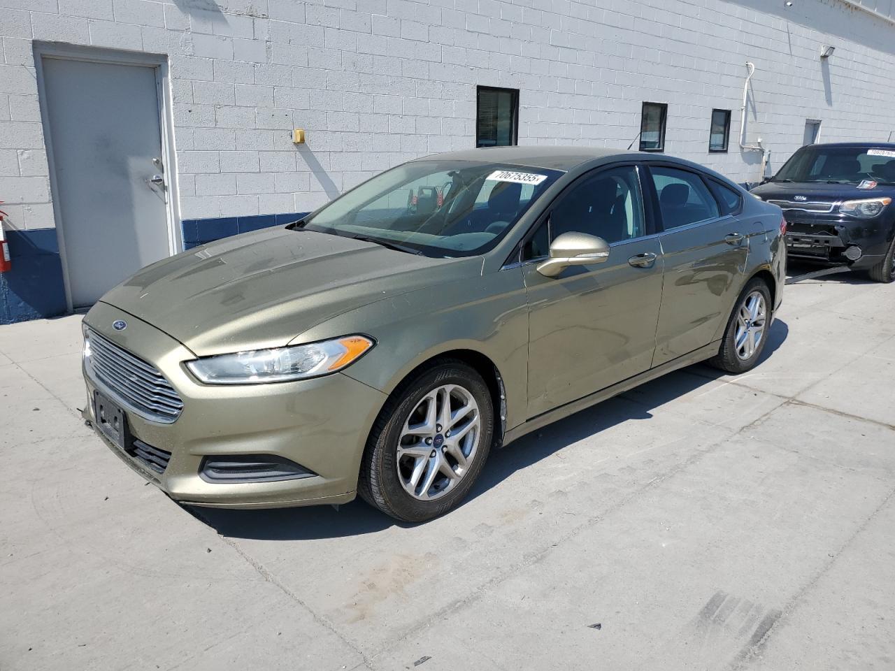 2013 FORD FUSION