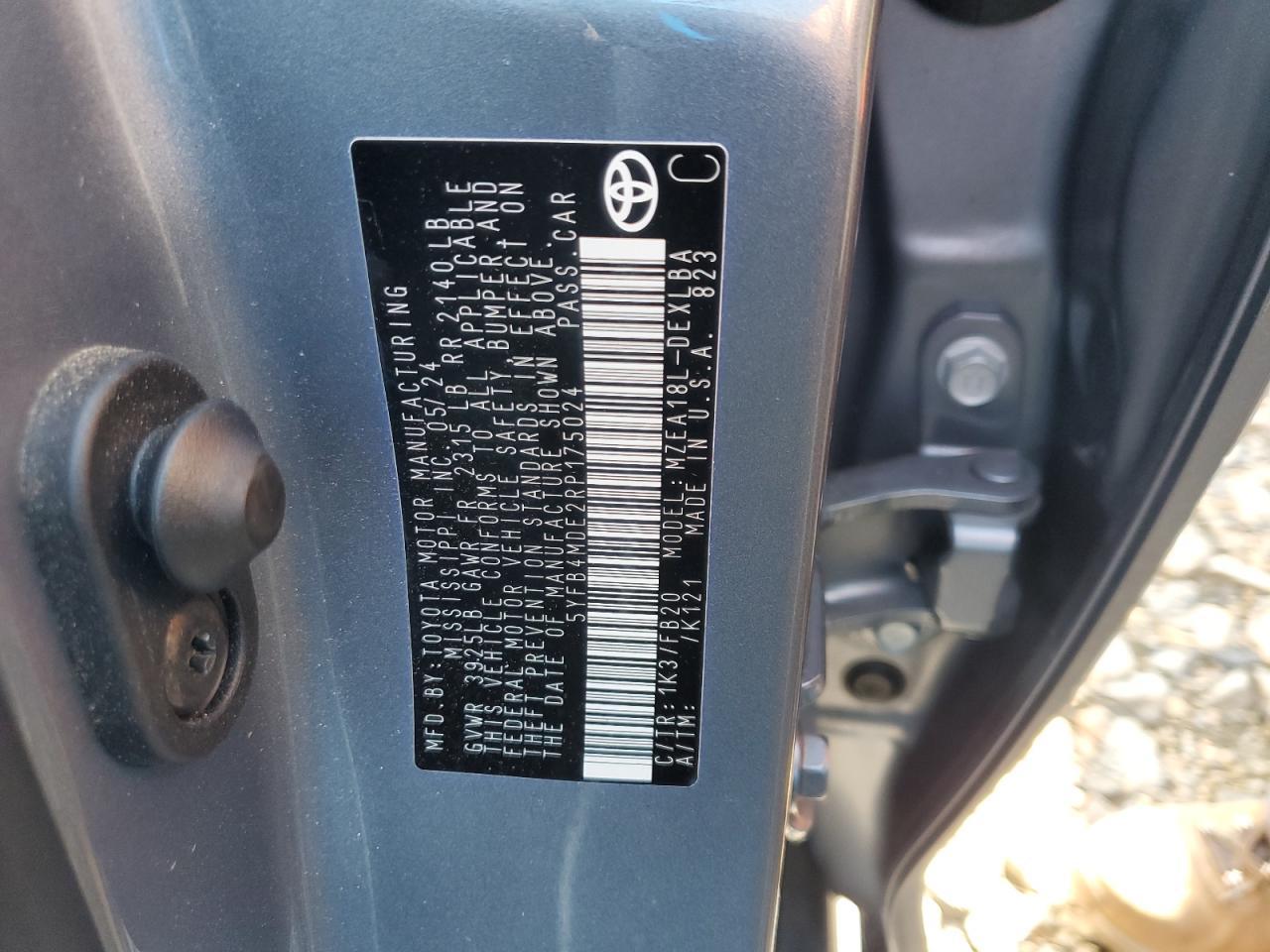 2024 TOYOTA COROLLA