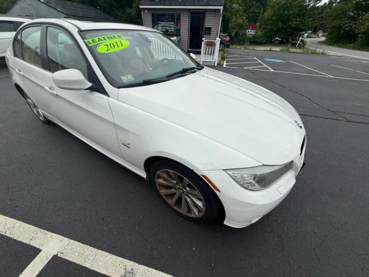 2011 BMW 3 SERIES