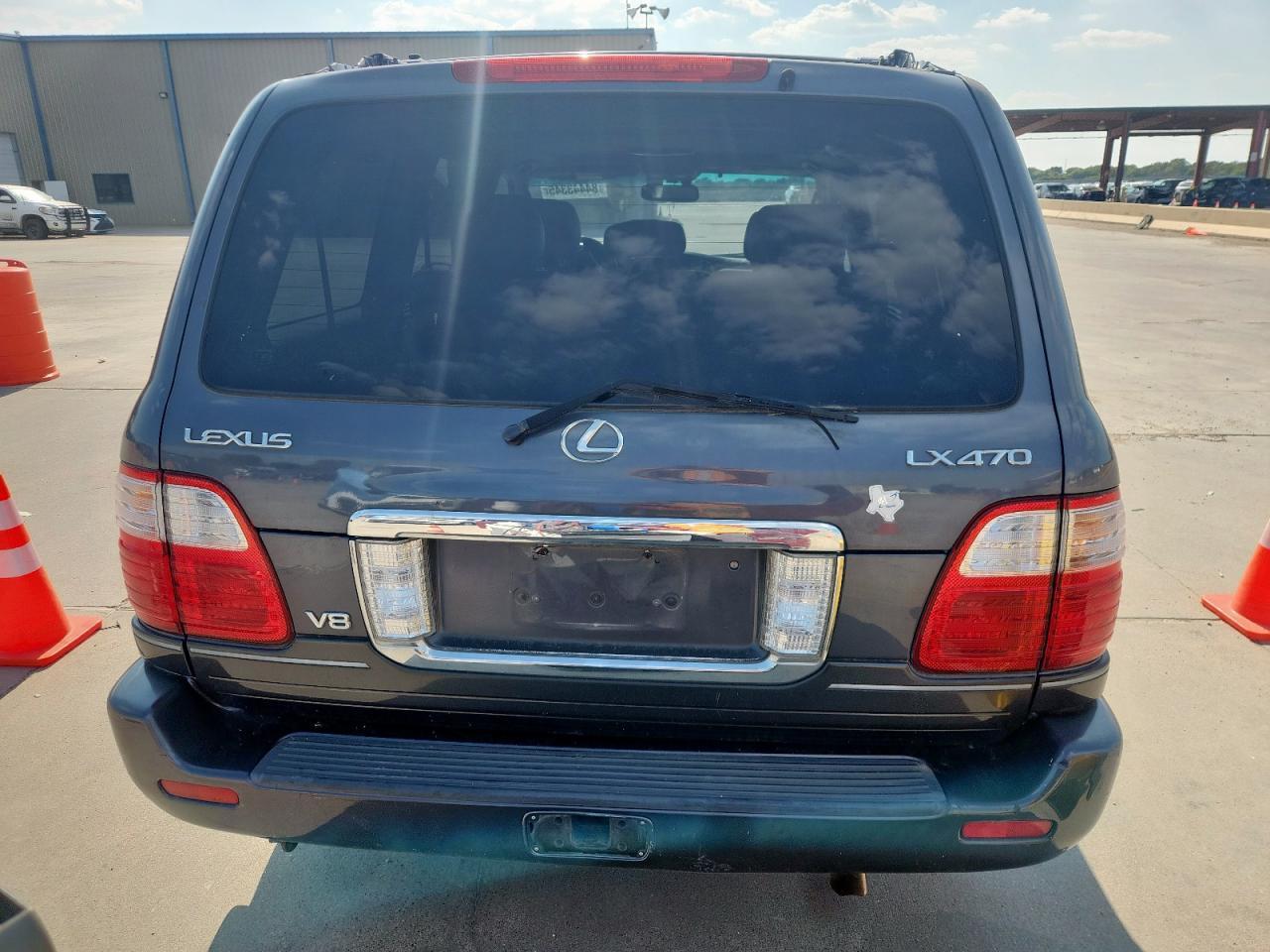 2004 LEXUS Lx 470