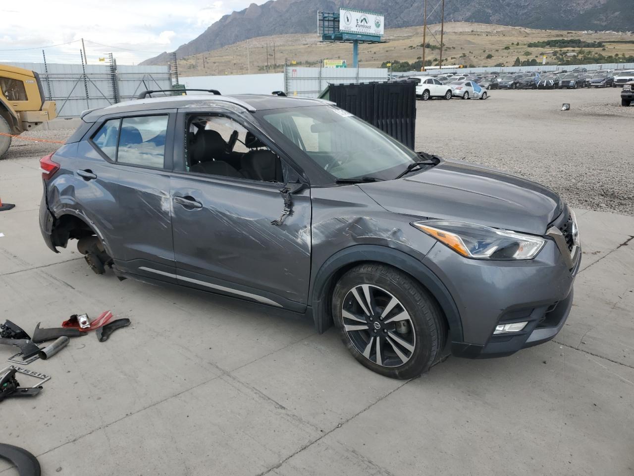 2019 NISSAN KICKS