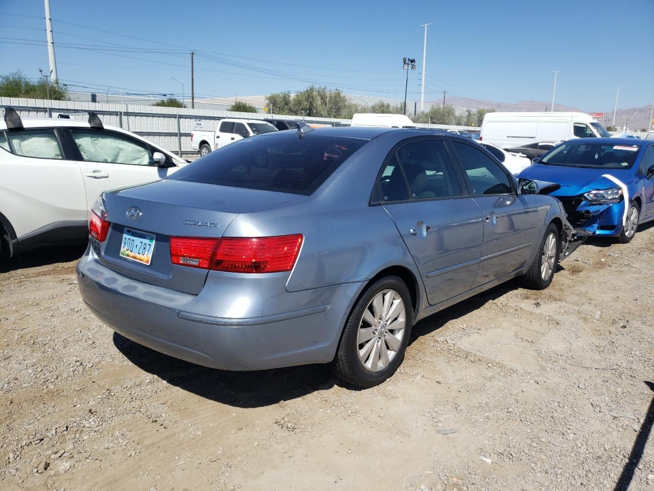 2010 HYUNDAI SONATA