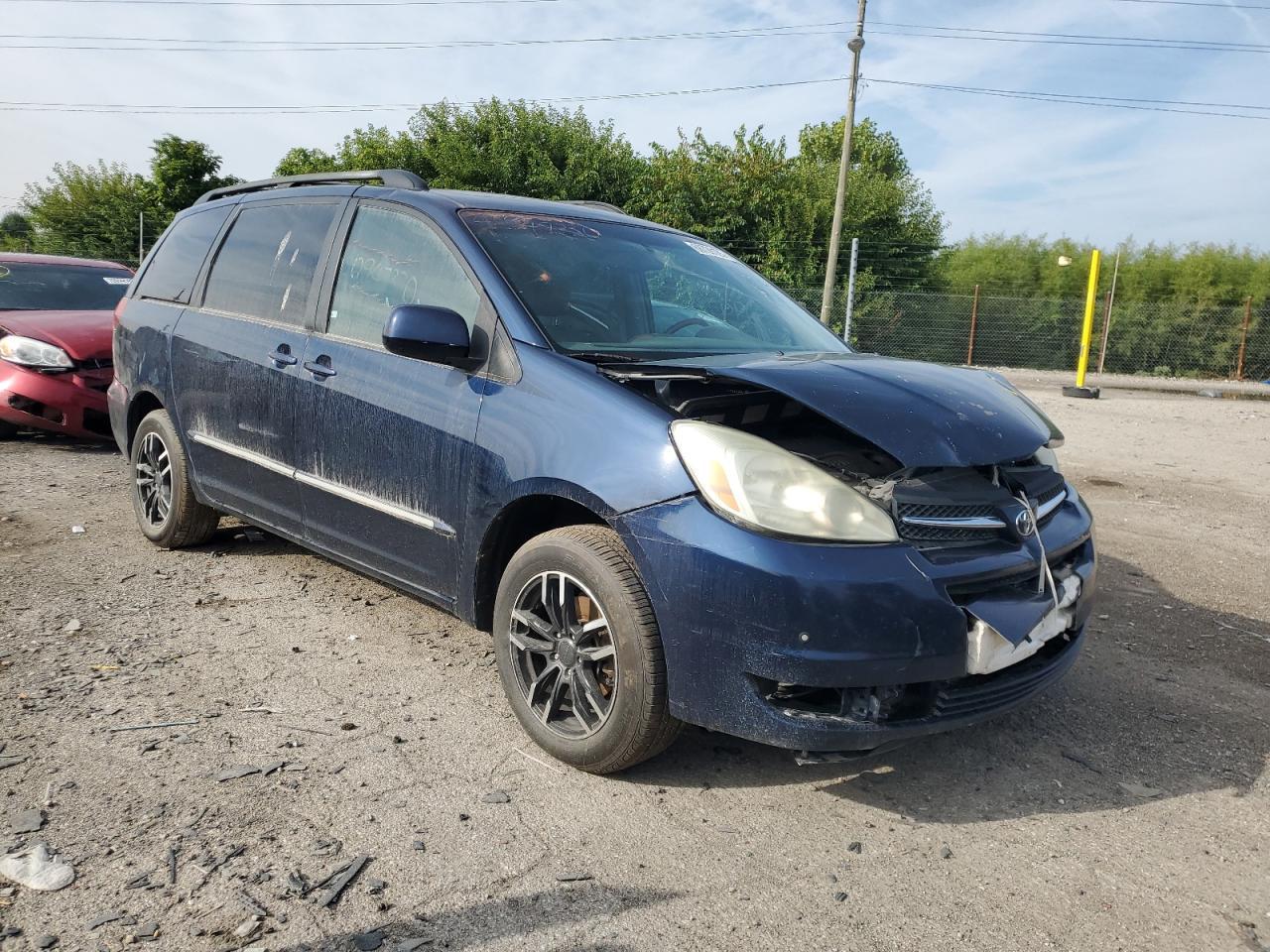 2005 TOYOTA SIENNA