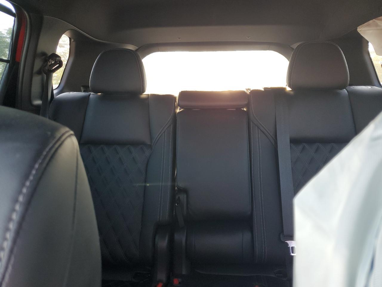 2023 MITSUBISHI outlander