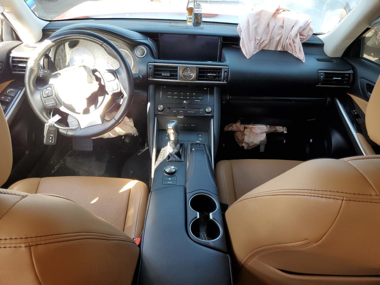 2018 LEXUS Is