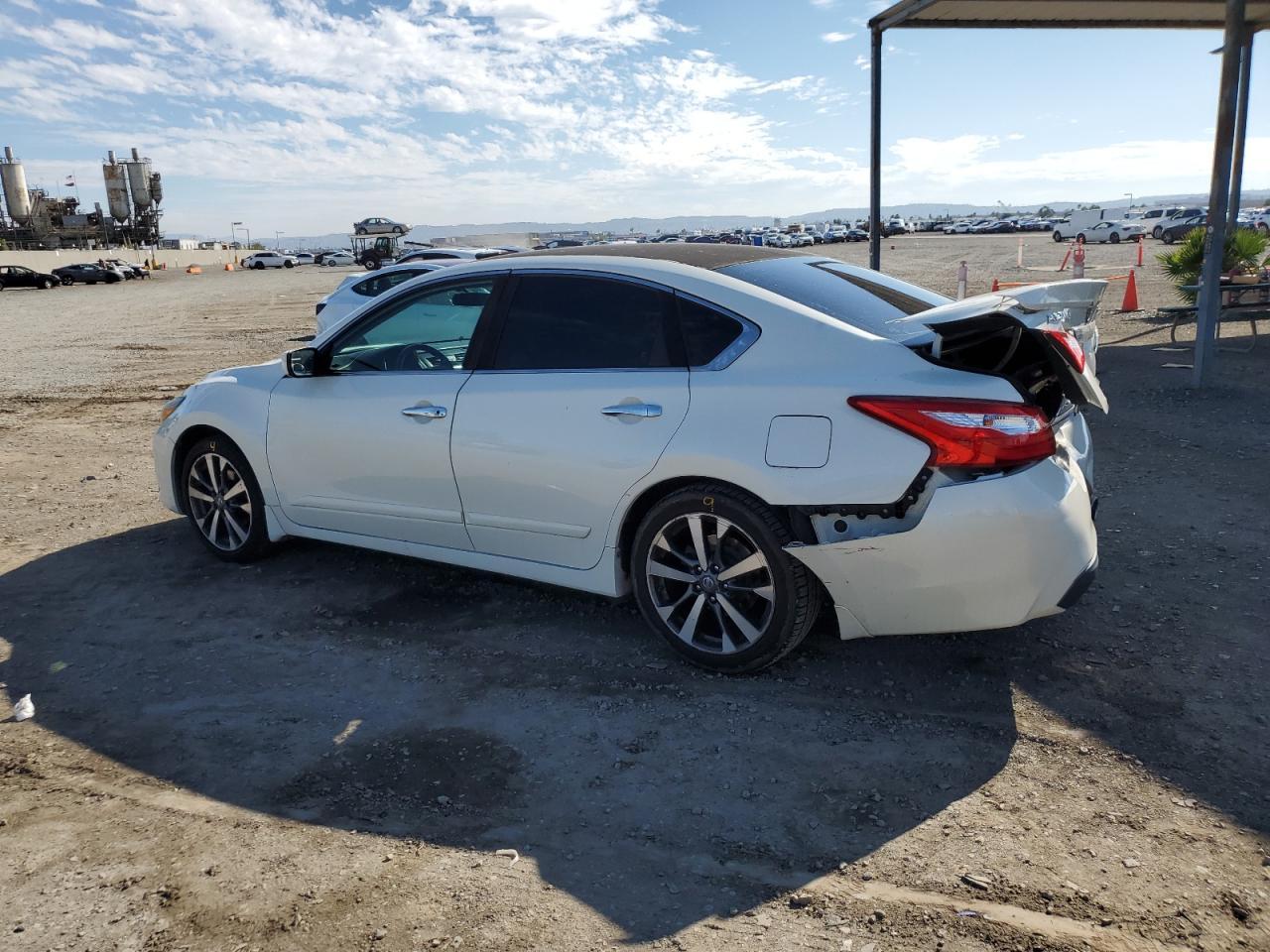 2016 NISSAN ALTIMA