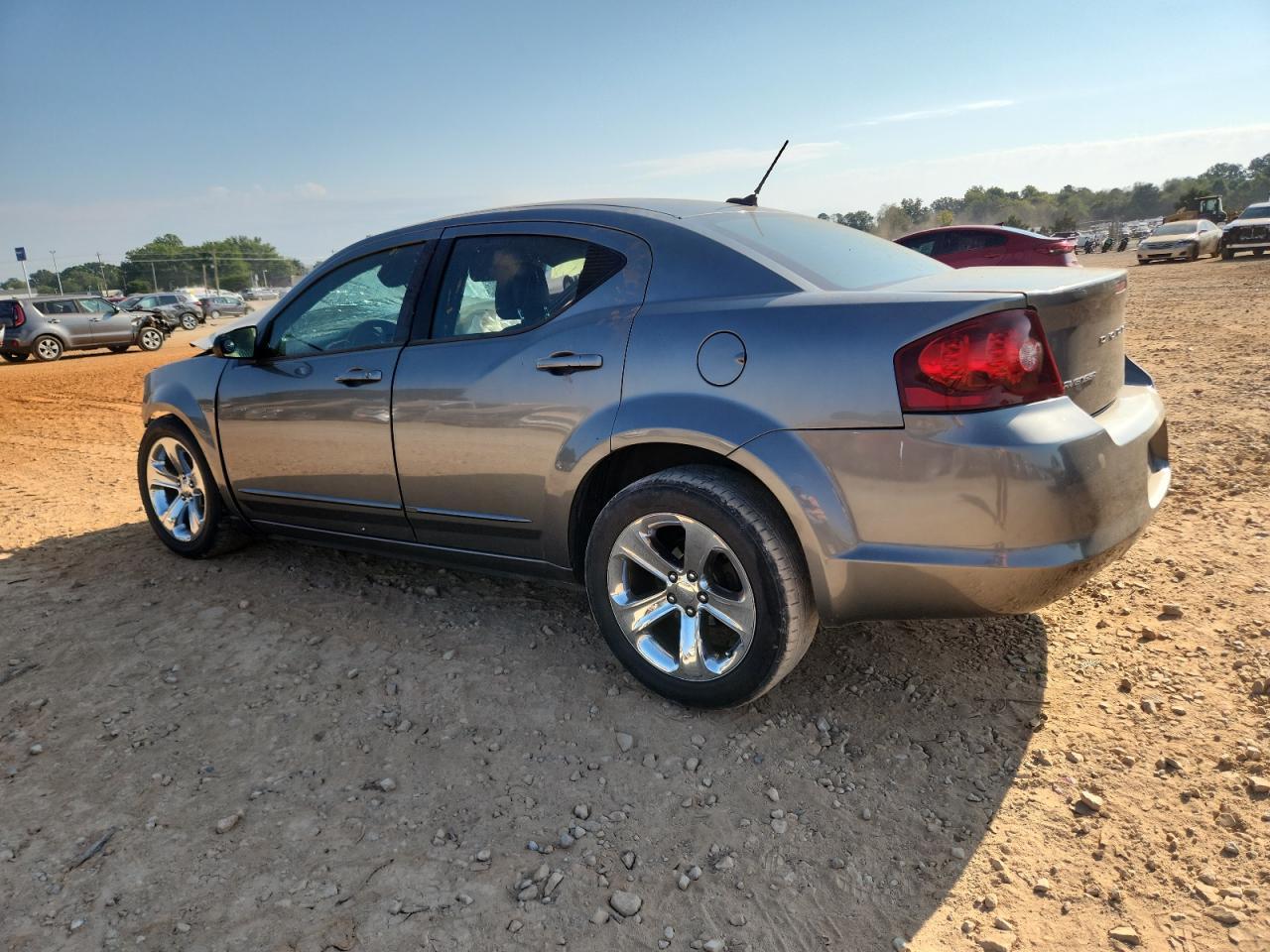 2012 DODGE Avenger