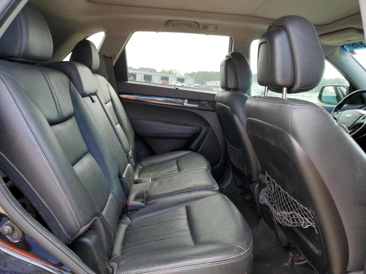 2014 KIA SORENTO