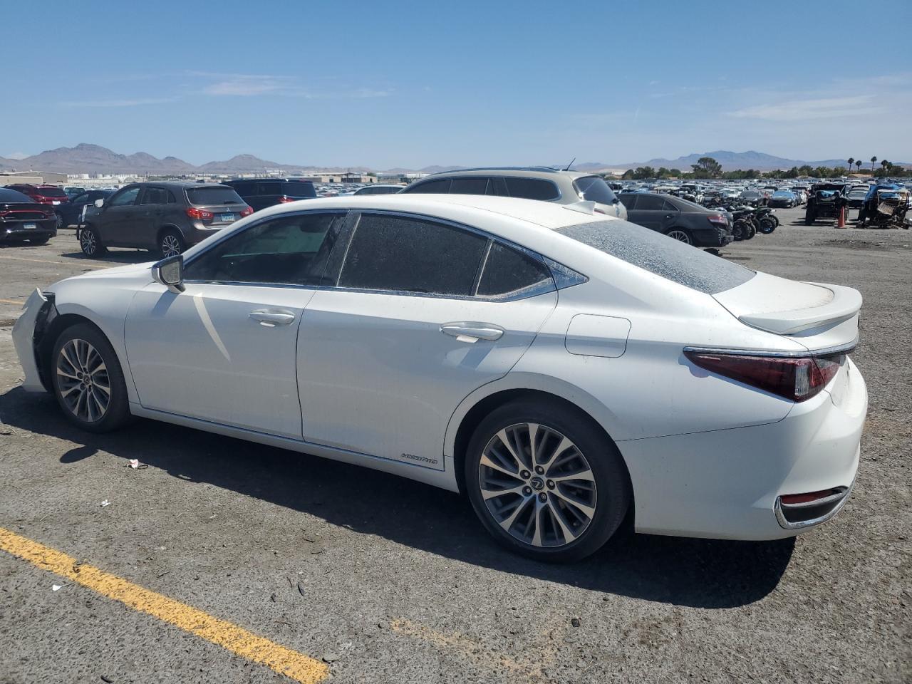 2021 LEXUS Es
