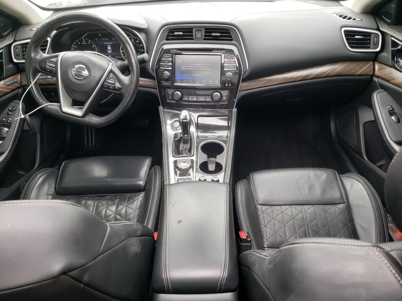 2016 NISSAN Maxima