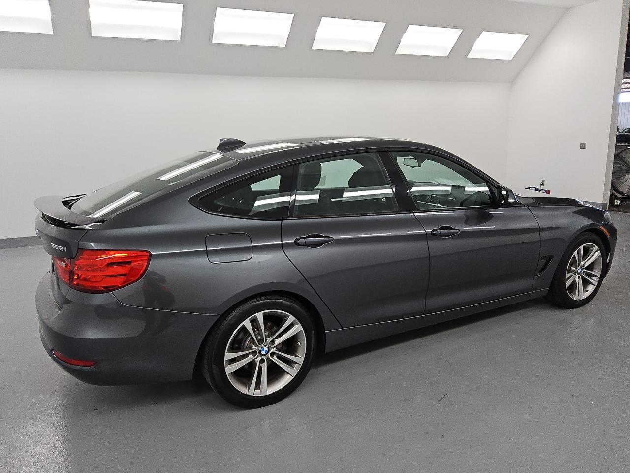 2016 BMW 3 SERIES