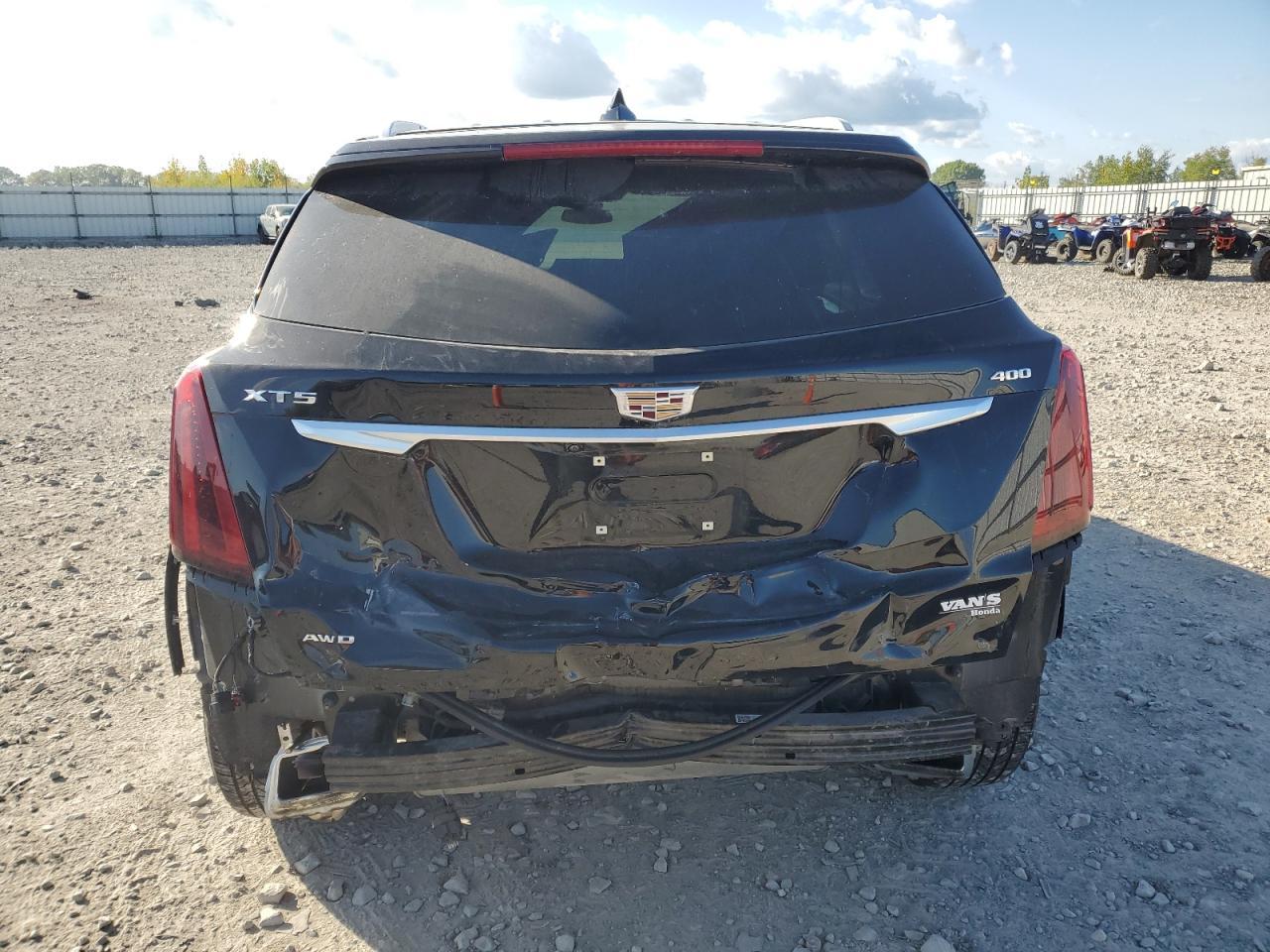 2021 CADILLAC XT5
