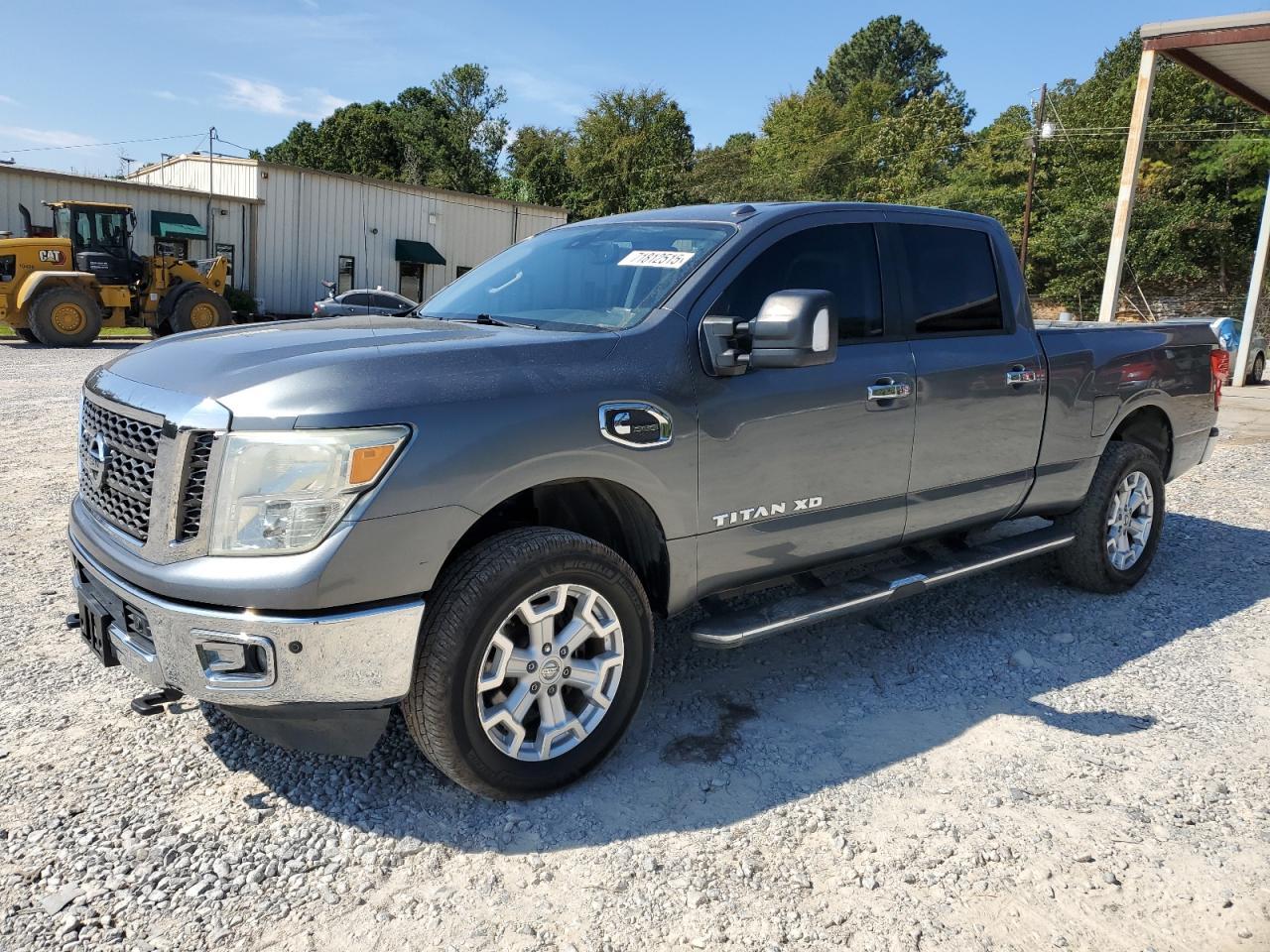 2016 NISSAN Titan