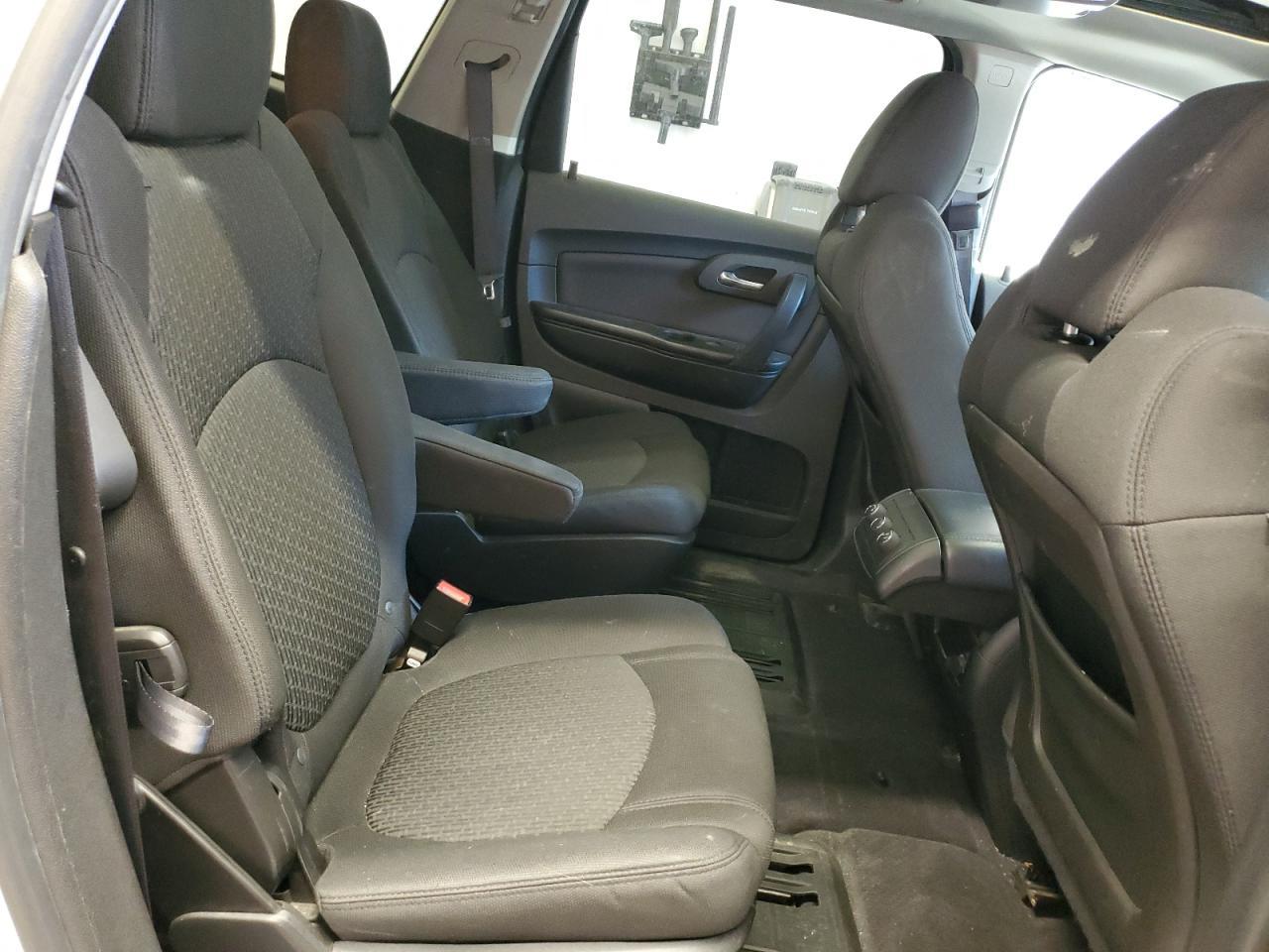 2011 CHEVROLET TRAVERSE