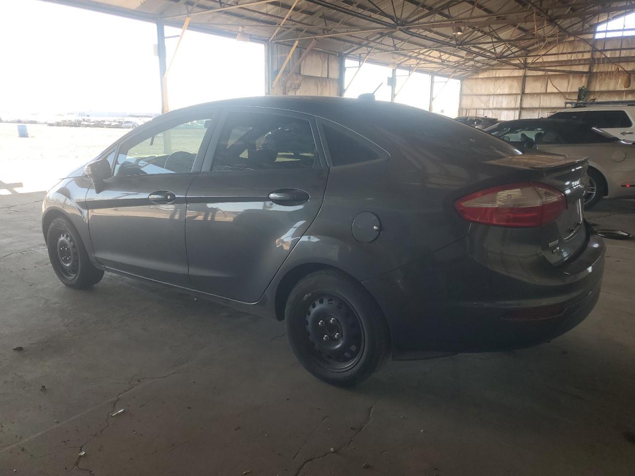2016 FORD Fiesta