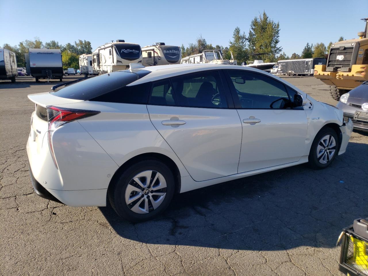 2017 TOYOTA PRIUS