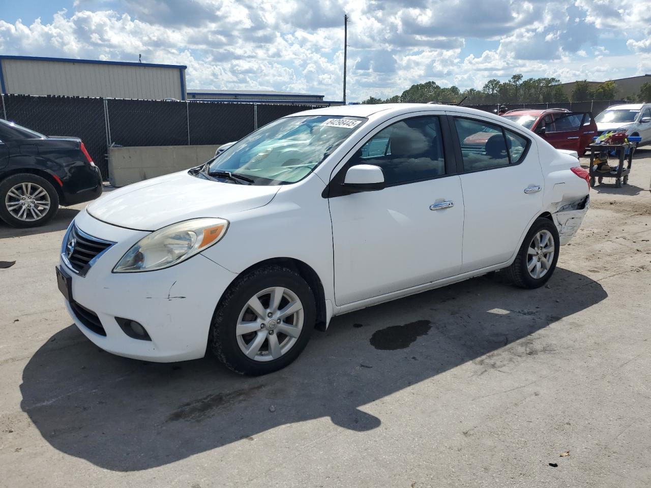2013 NISSAN VERSA