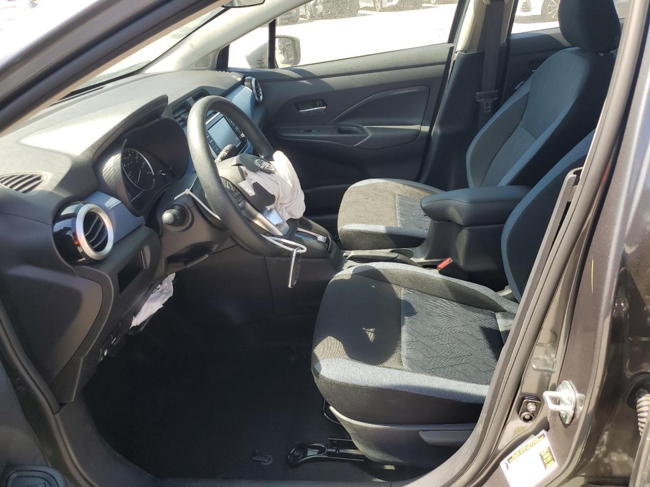 2025 NISSAN VERSA