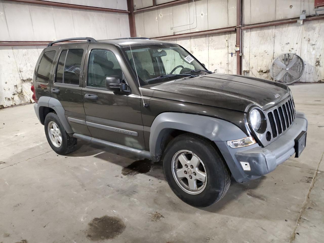2006 JEEP Liberty