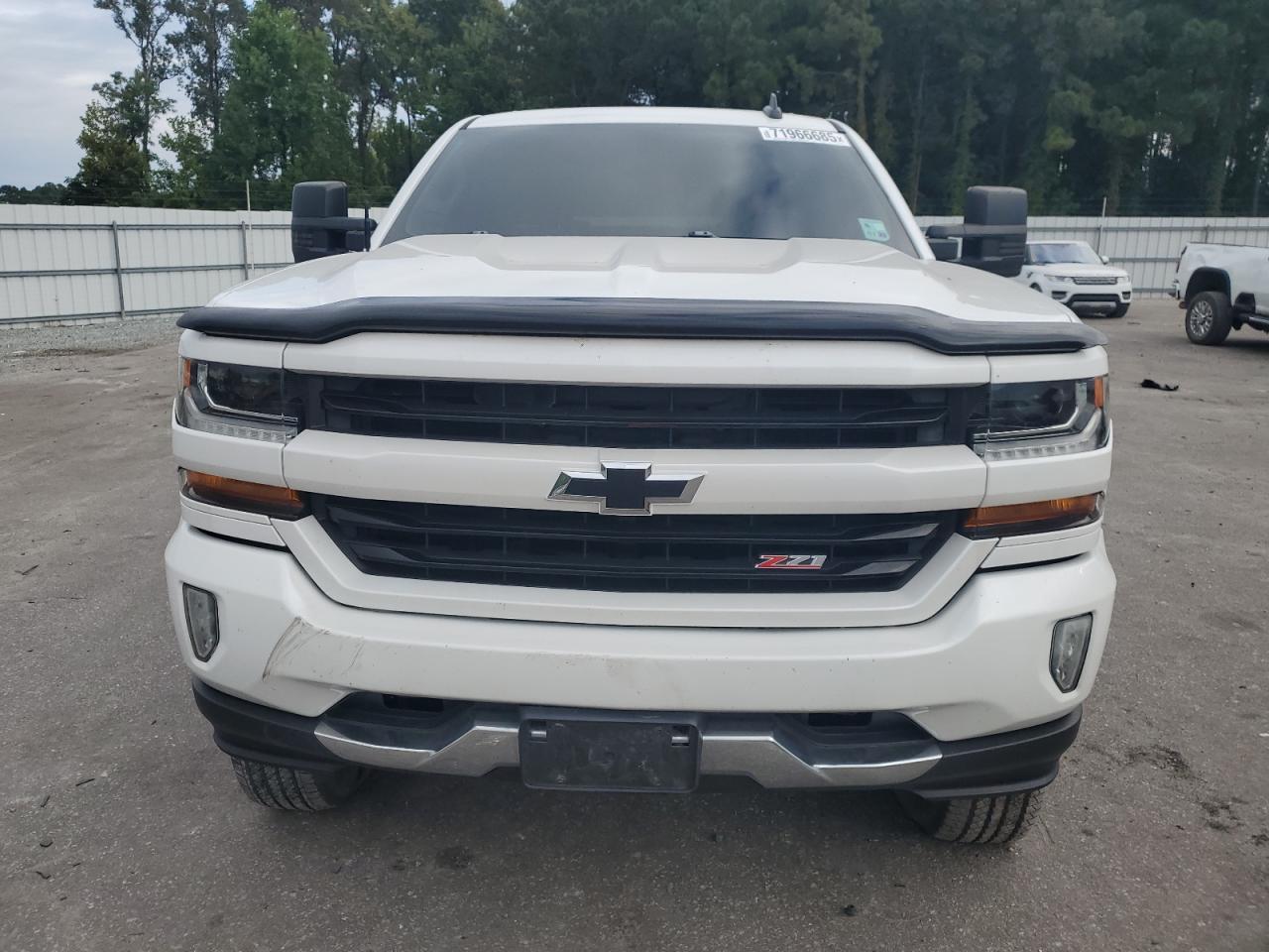 2017 CHEVROLET Silverado