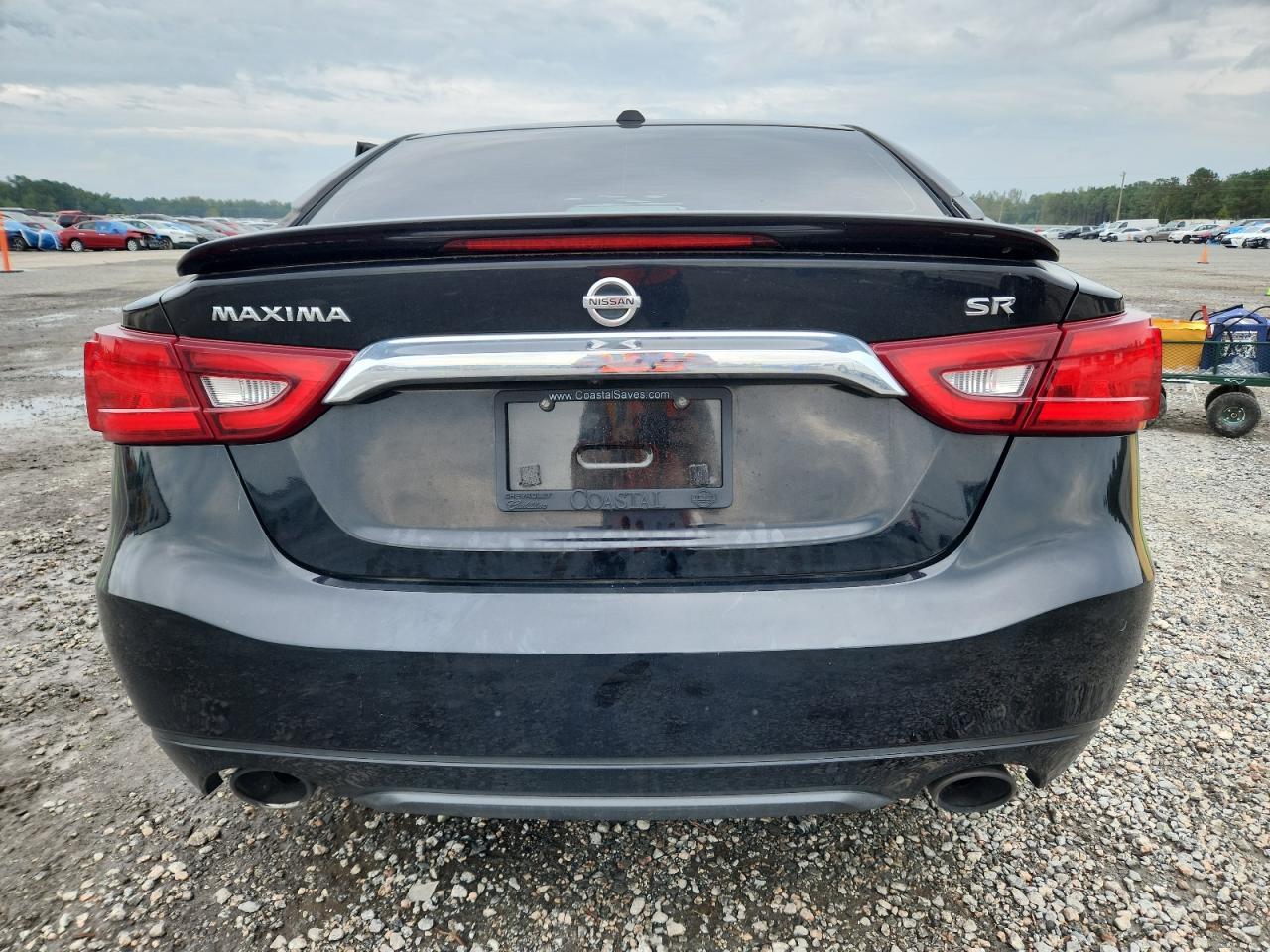 2016 NISSAN Maxima