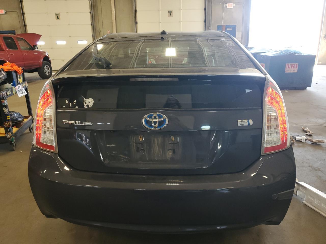 2015 TOYOTA PRIUS