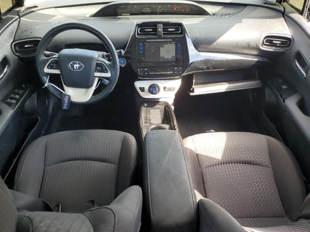 2017 TOYOTA PRIUS