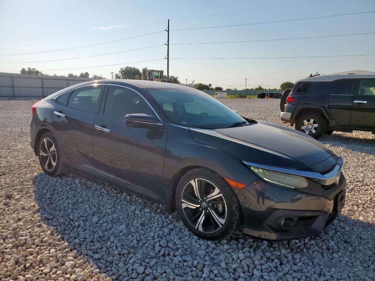 2016 HONDA CIVIC