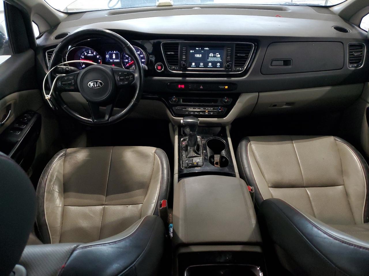 2018 KIA SEDONA