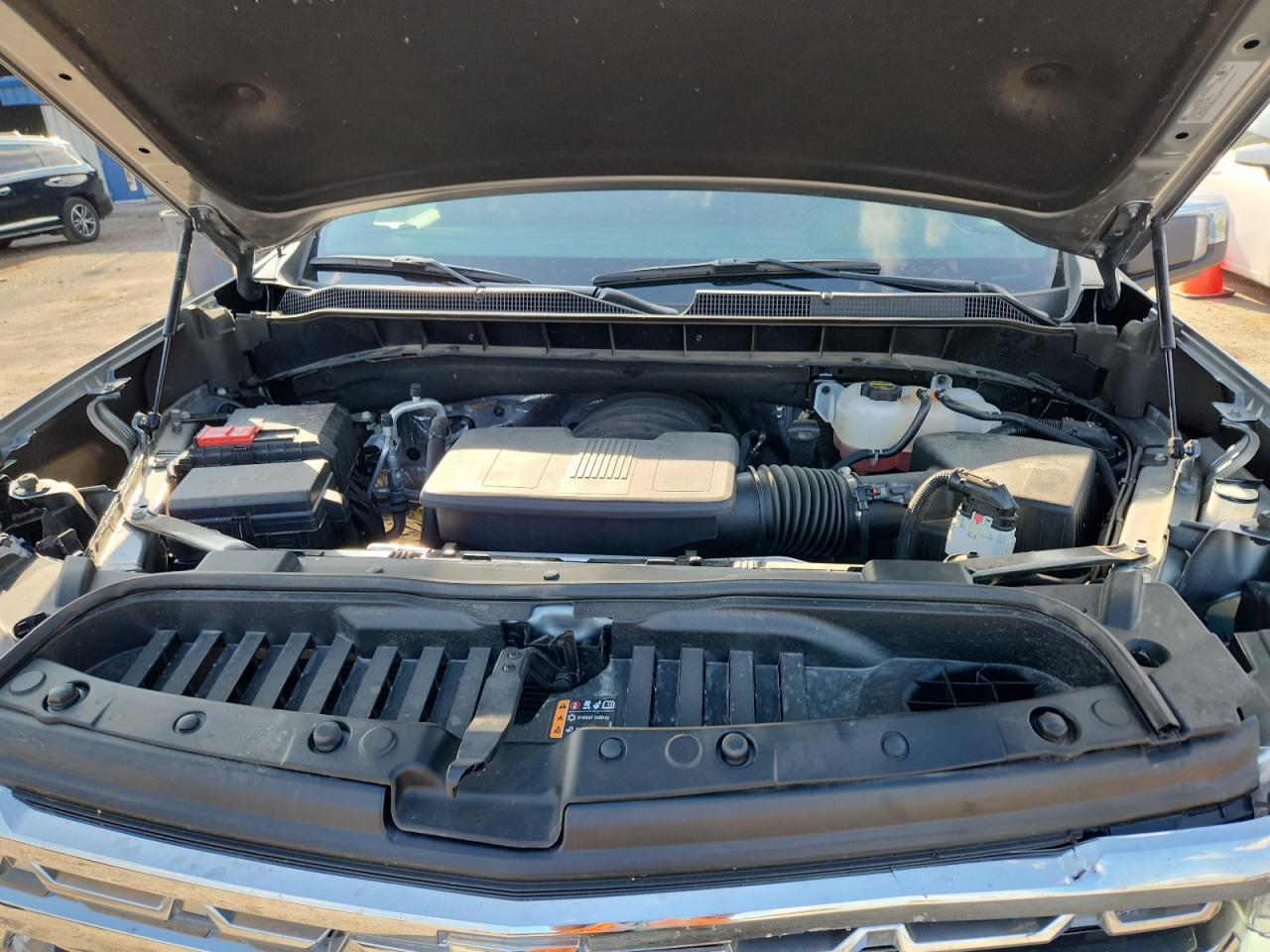 2025 CHEVROLET Silverado