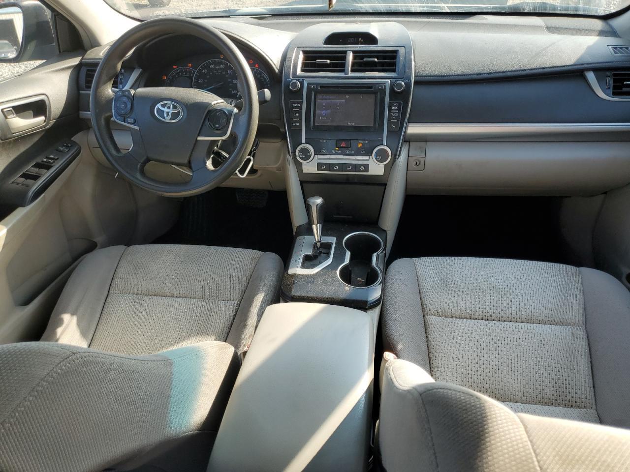 2014 TOYOTA CAMRY