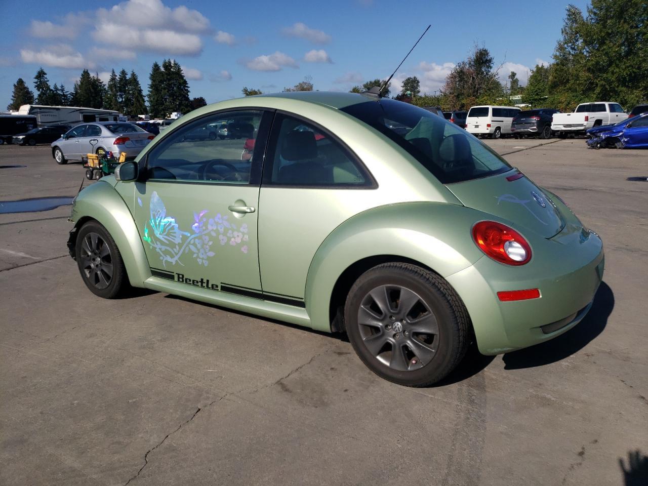 2009 VOLKSWAGEN Beetle