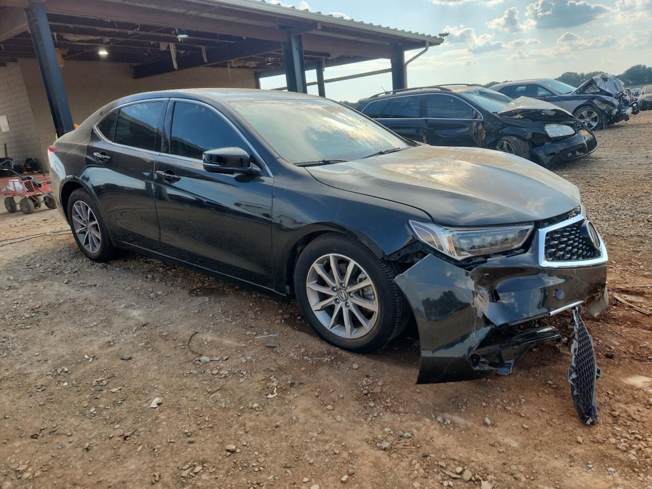 2018 ACURA TLX