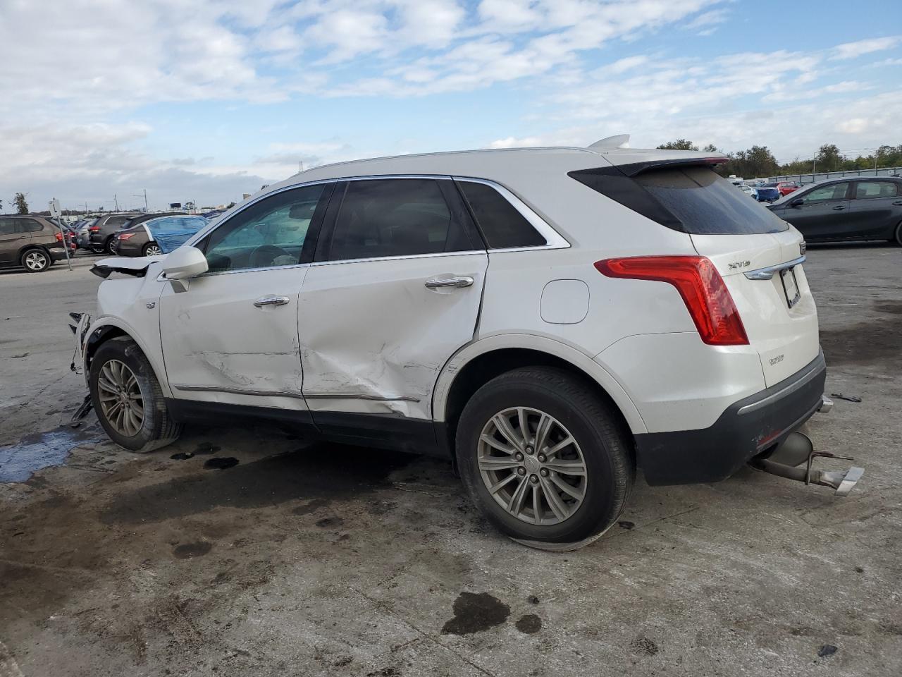 2018 CADILLAC XT5